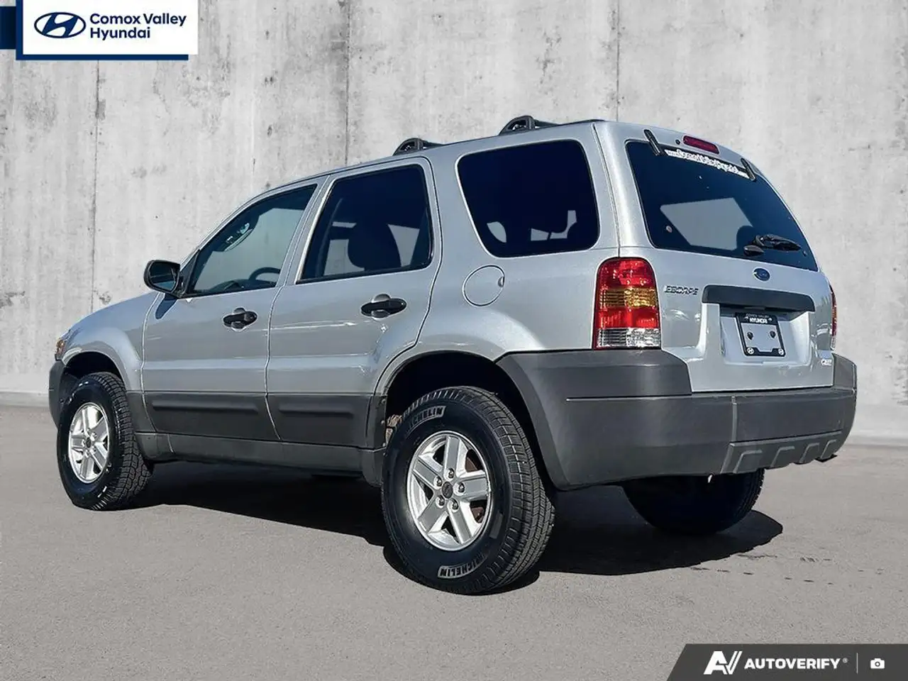 Ford Escape снимка Ford Escape