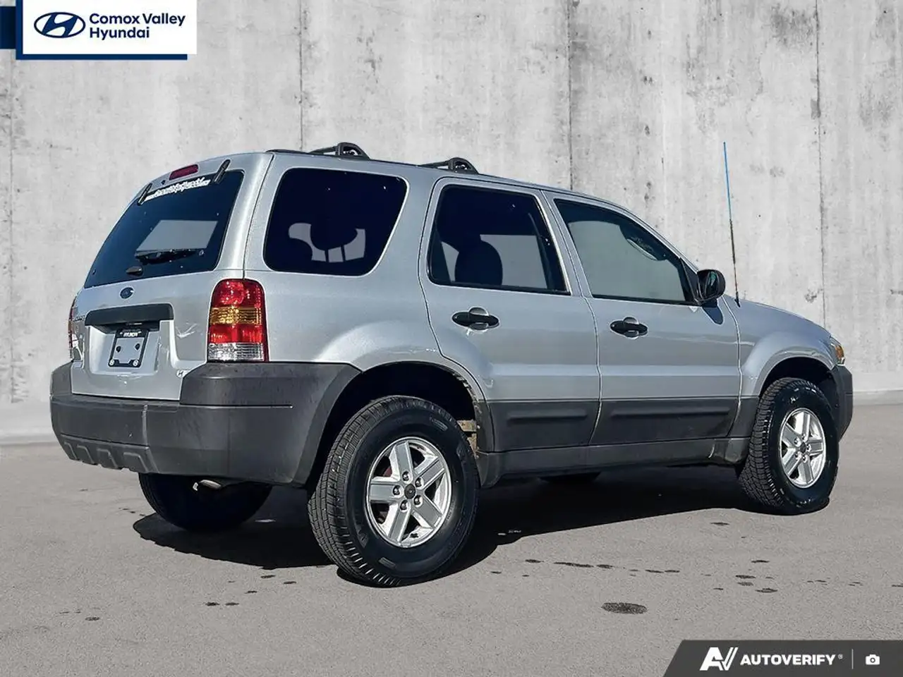 Ford Escape снимка Ford Escape