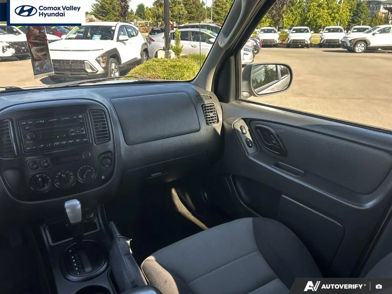 Ford Escape снимка Ford Escape