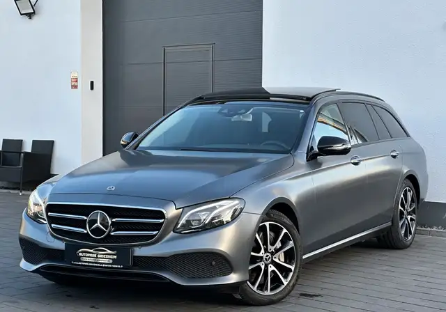 Mercedes-Benz E 400 d 4M*DESIGNO*Distr+*MEMORY*PANO*MASSAGE