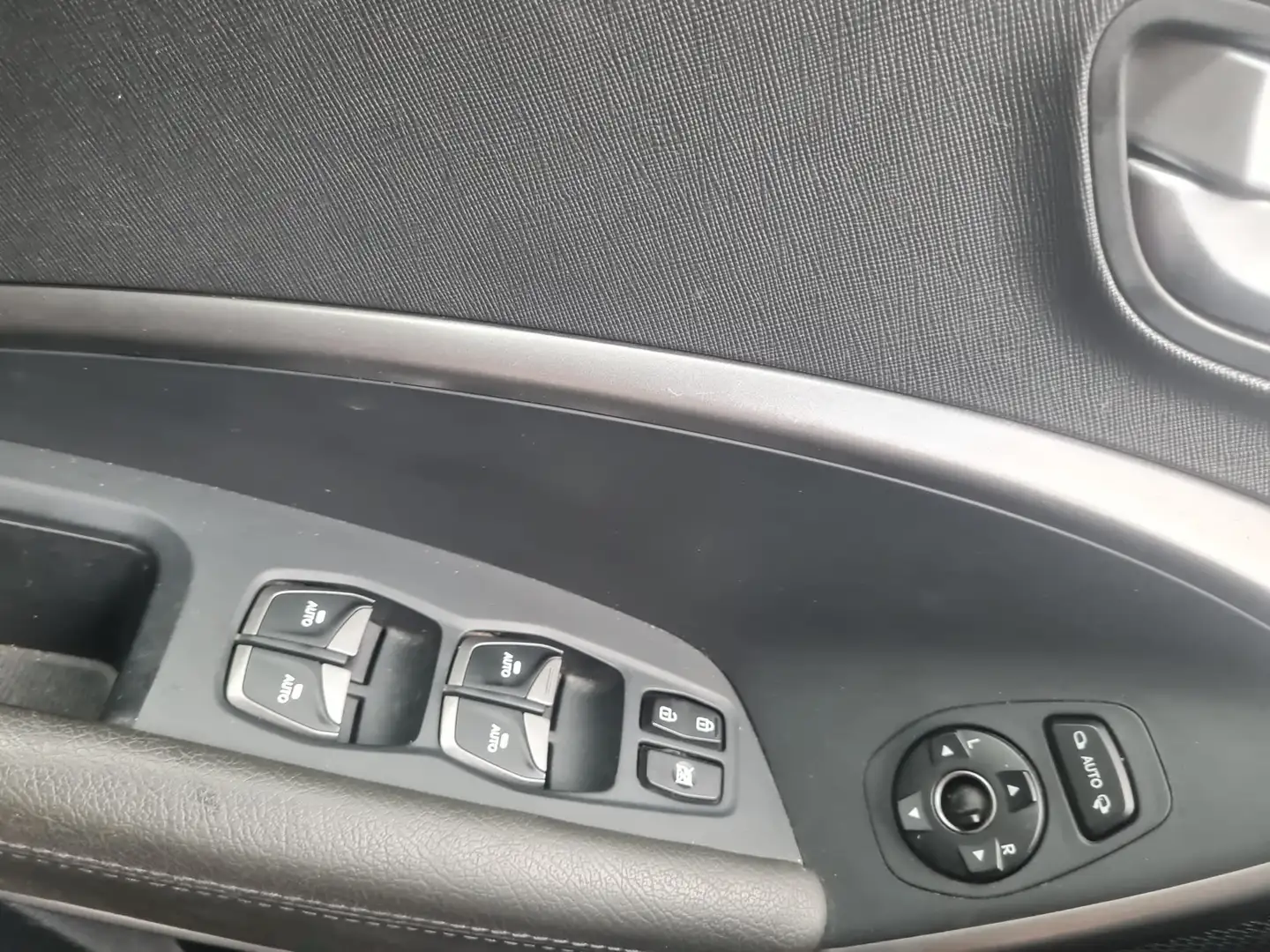 Hyundai SANTA FE Santa Fe blue 2.0 CRDI 2WD Trend Czarny - 2