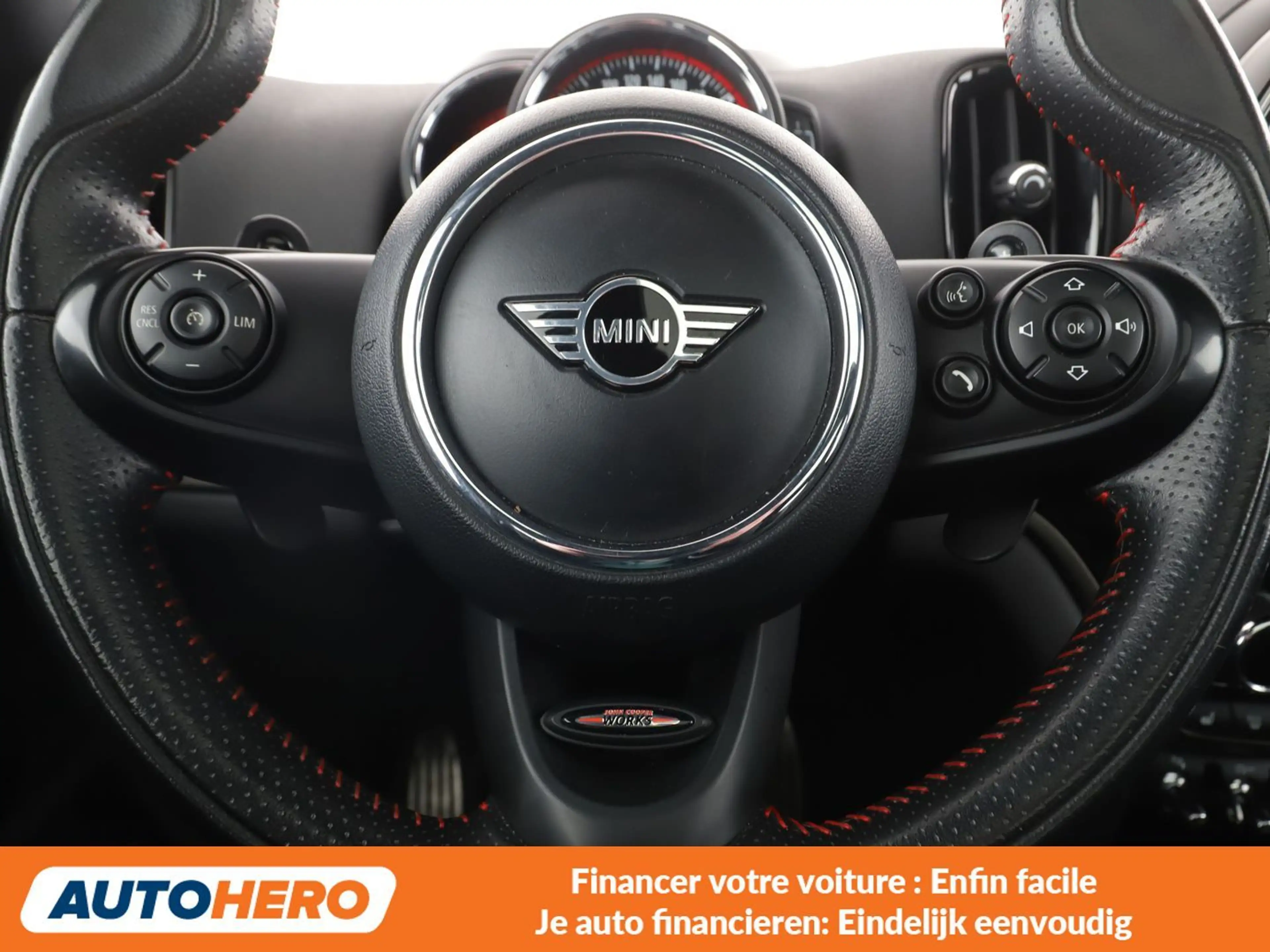 MINI John Cooper Works Countryman John Cooper Works ALL4 — photo 5