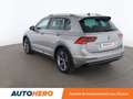 Volkswagen Tiguan 2.0 TDI BlueMotion Tech Carat Exclusive DSG7 Gris - thumbnail 4