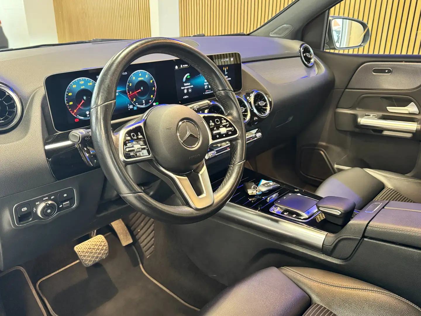 Mercedes-Benz B 180 B 180 7G-DCT Progressive Grigio - 2