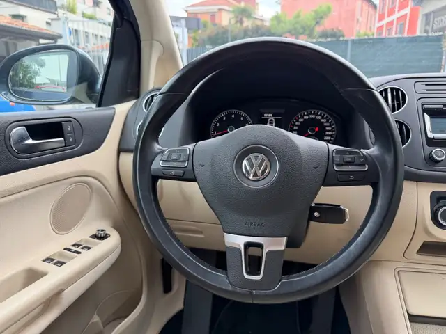 Volkswagen Golf Plus view 11