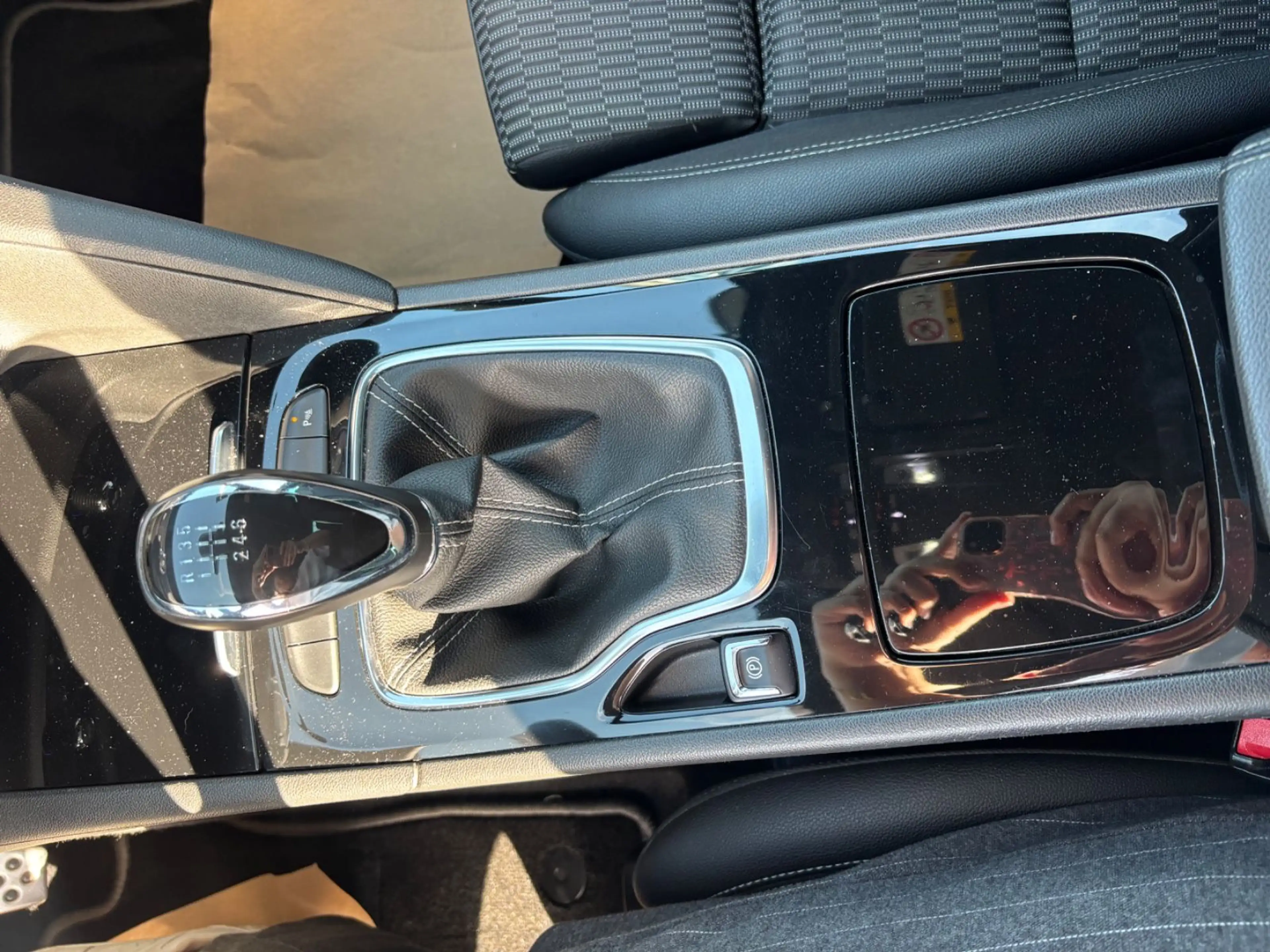 Opel Insignia B Grand Sport Innovation, Navi, Kamera — photo 17