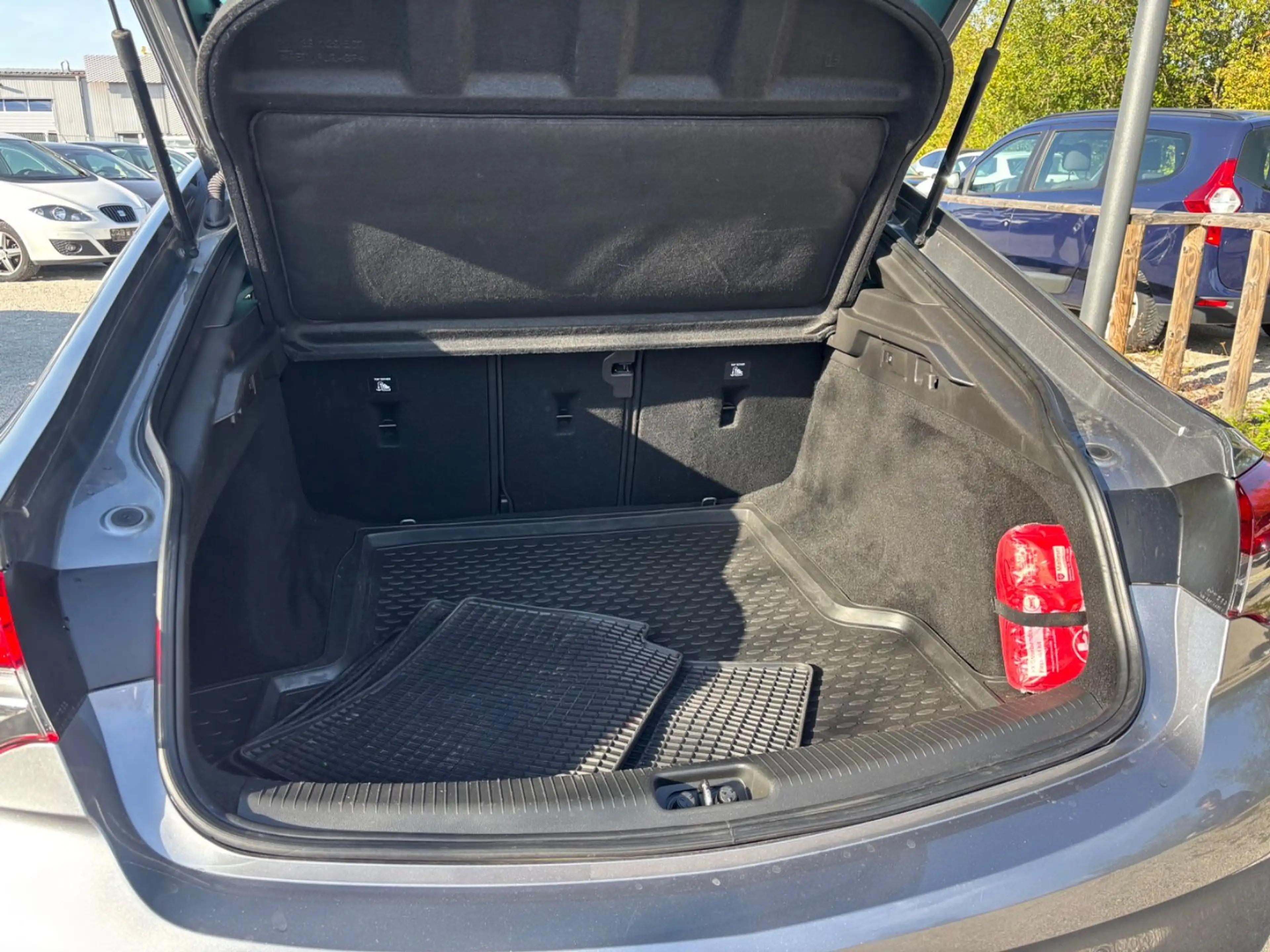 Opel Insignia B Grand Sport Innovation, Navi, Kamera — photo 23