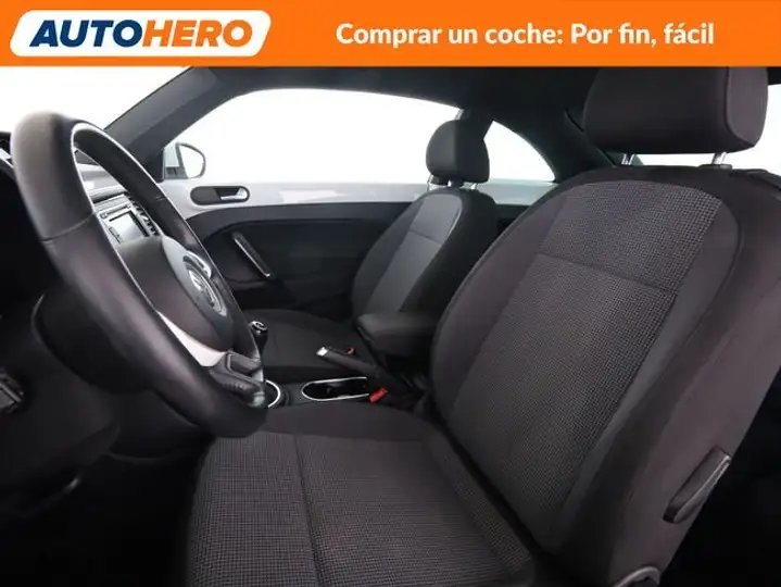 Volkswagen Beetle 1.6 TDI Design 2015, foto 11