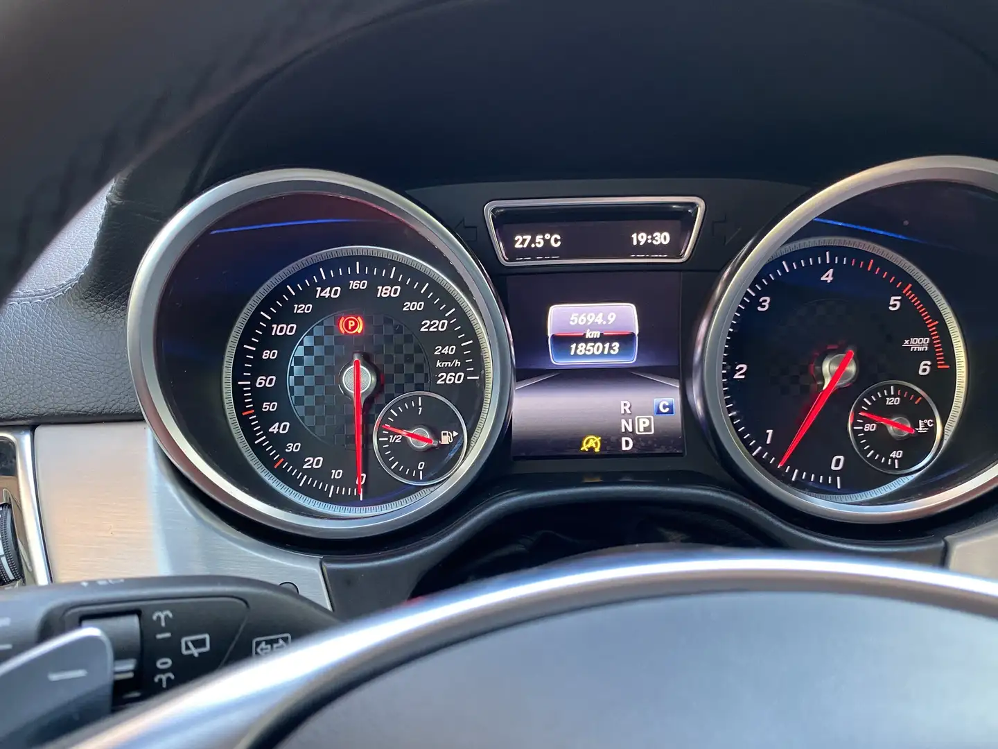 Mercedes-Benz GLE 250 d 9G-TRONIC AMG Line - 1