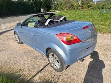 Tigra Twintop 1.8i XE 16v Enjoy