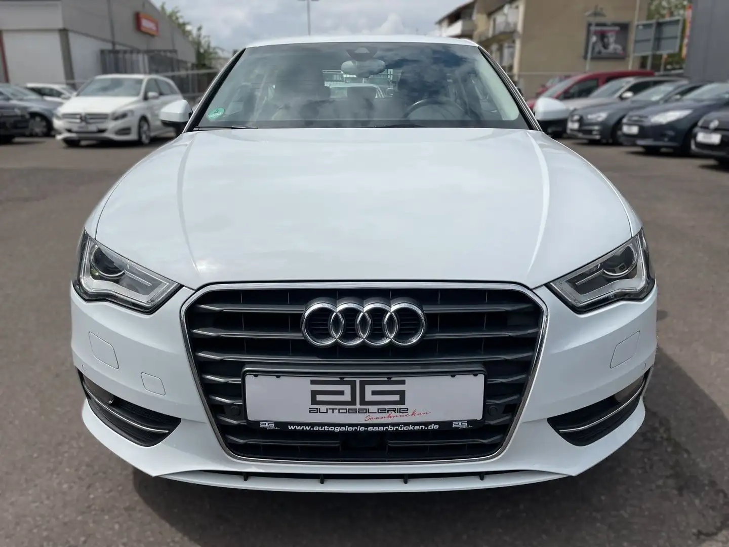 Audi A3 2.0TDI Ambiente*Navi/ACC/B&O/Xenon/Teilleder* Weiß - 2