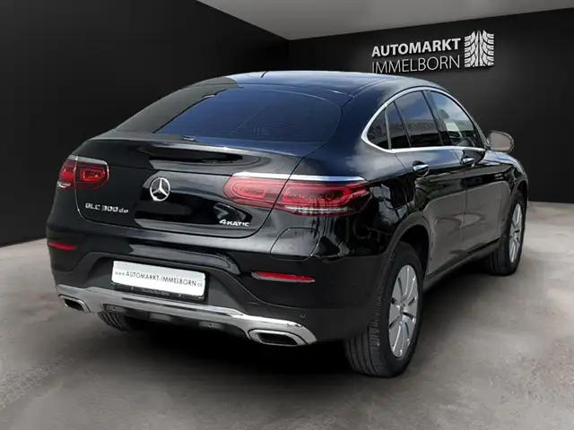 Mercedes-Benz GLC view 11