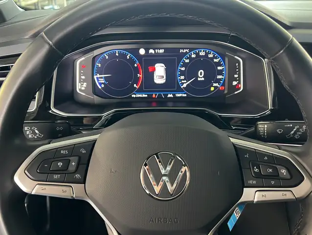 Volkswagen Taigo view 8