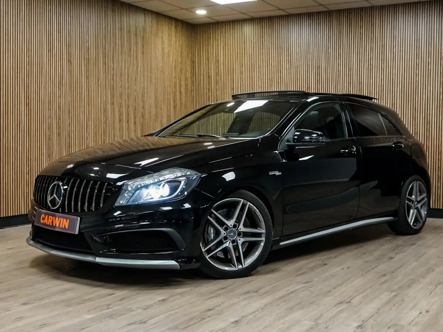 Mercedes-Benz A 45 AMG 4Matic 7G-DCT Negro - 1
