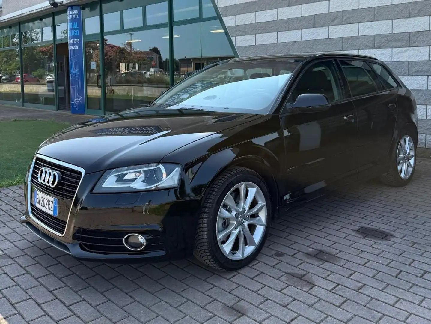 Audi A3 A3 Sportback 2.0 tdi Ambition 170cv s-tronic Noir - 2