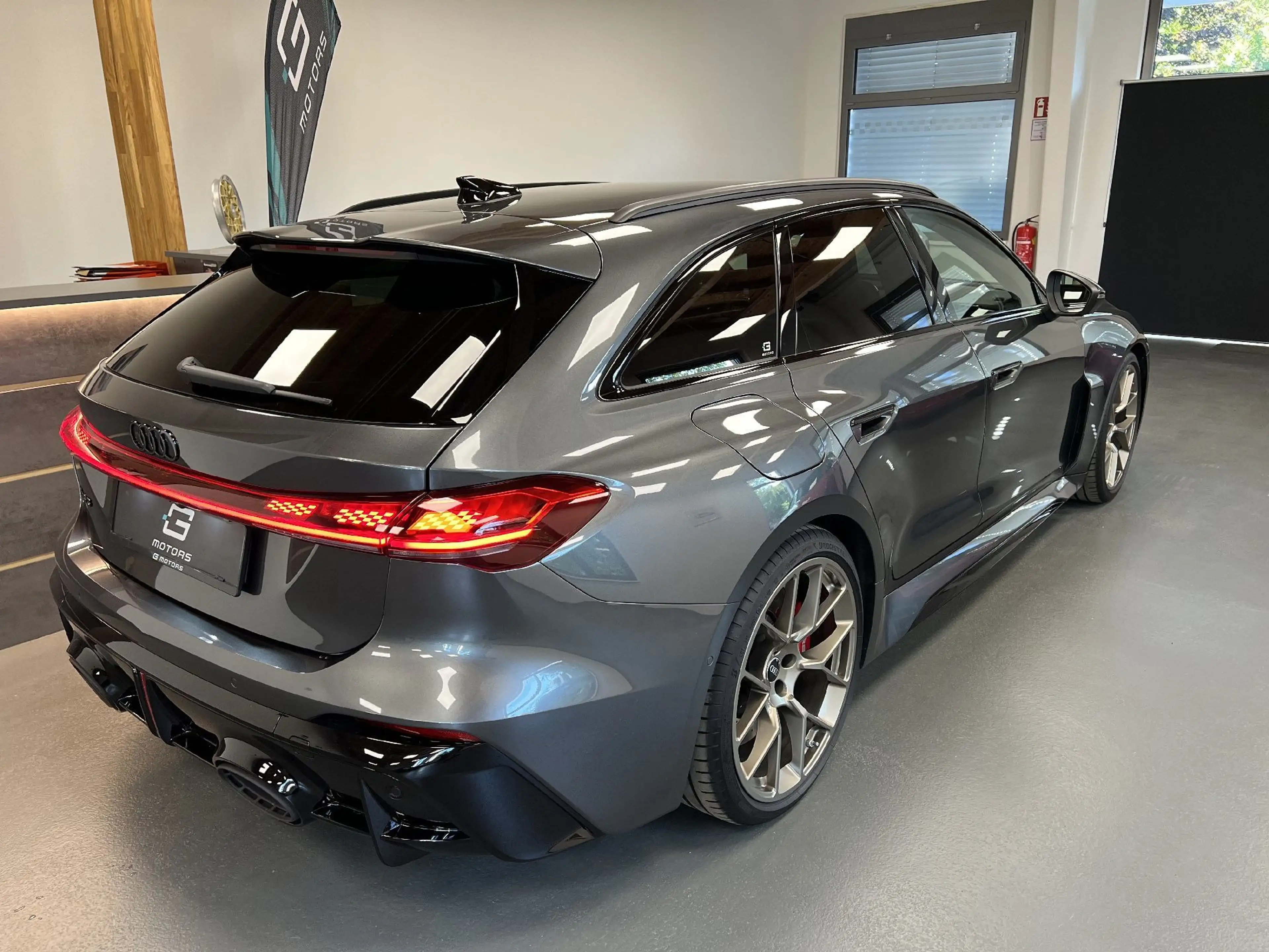 Audi RS5 AVANT 2.9 QUATTRO DAYTONA SPORT PAKET AHK B&O TEC — photo 4