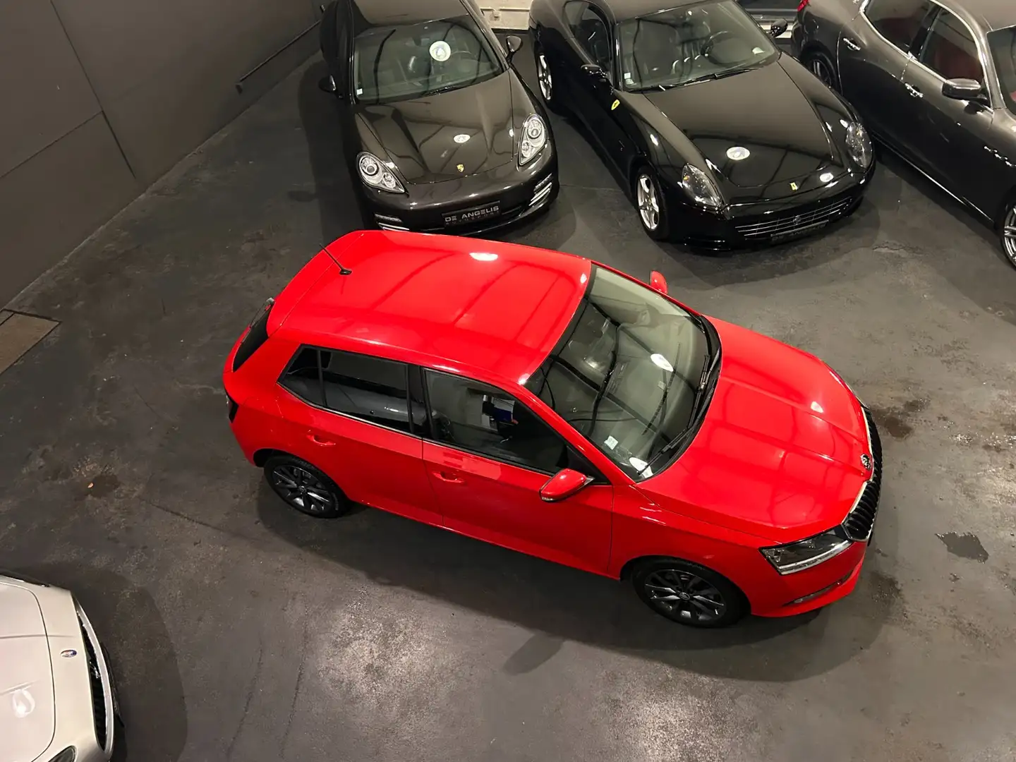 Skoda Fabia 1.0 75 EDITION Rouge - 2