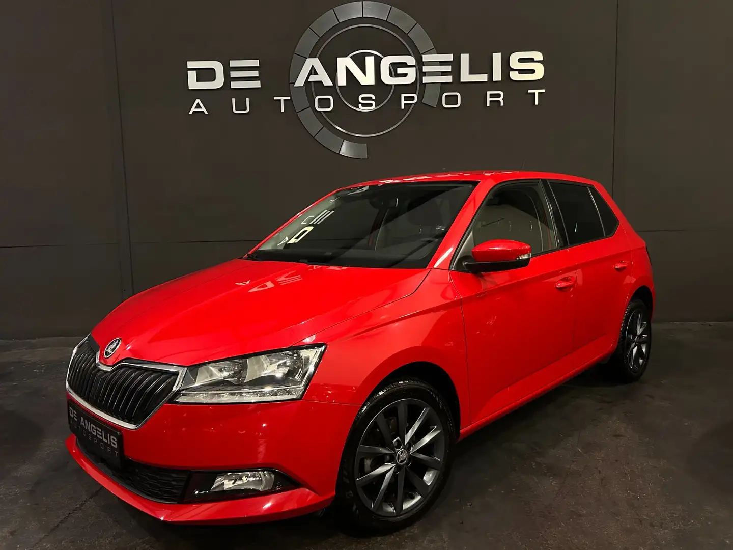 Skoda Fabia 1.0 75 EDITION Rouge - 1