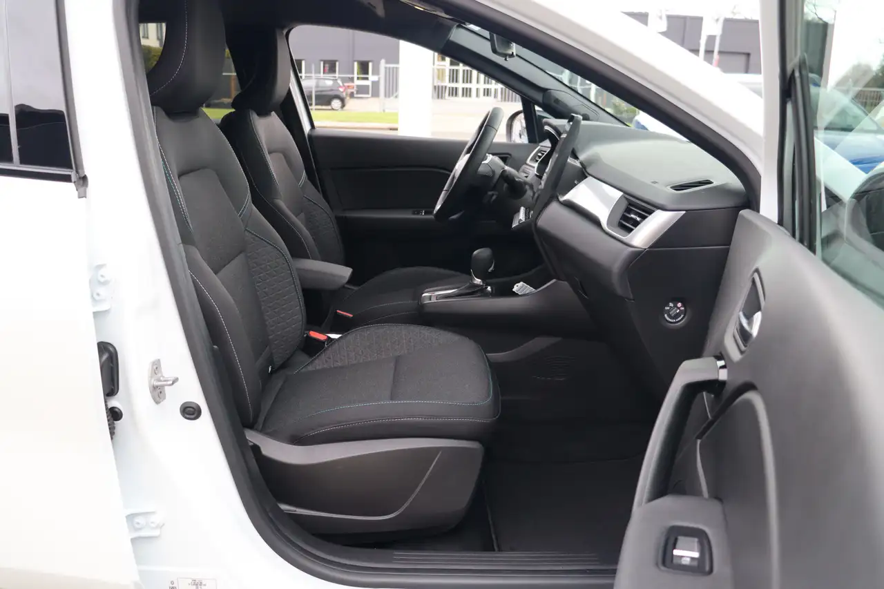 Renault Symbioz 1.6 E-Tech full hybrid 145 evolution HEV | Camera 12