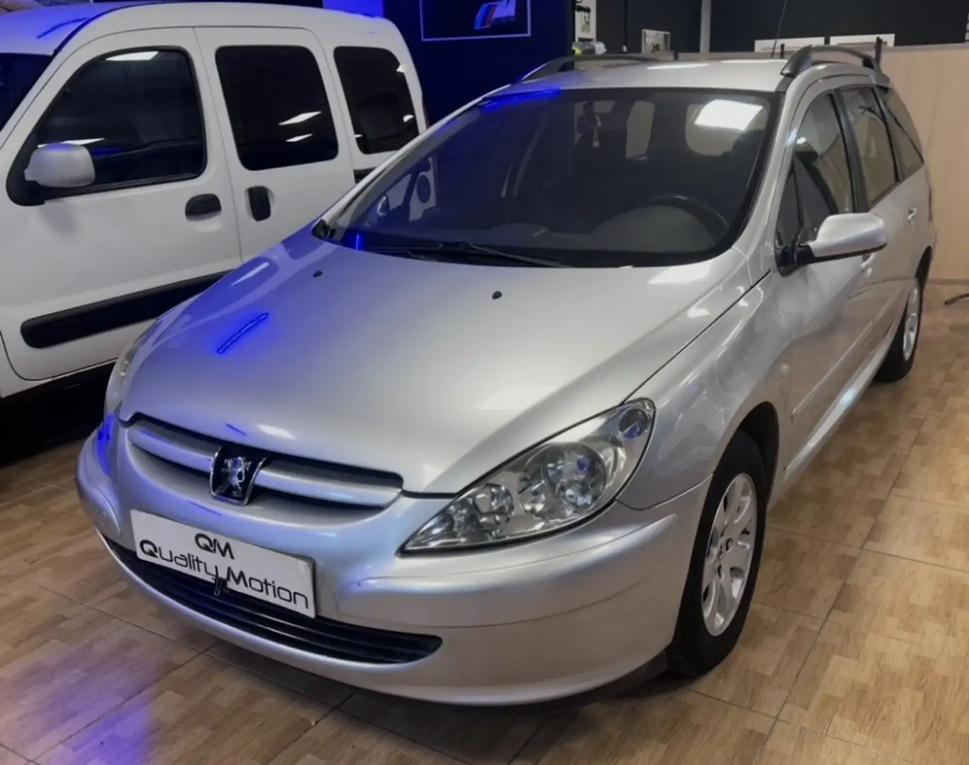 Peugeot 307 SW 1.6 Gris - 1