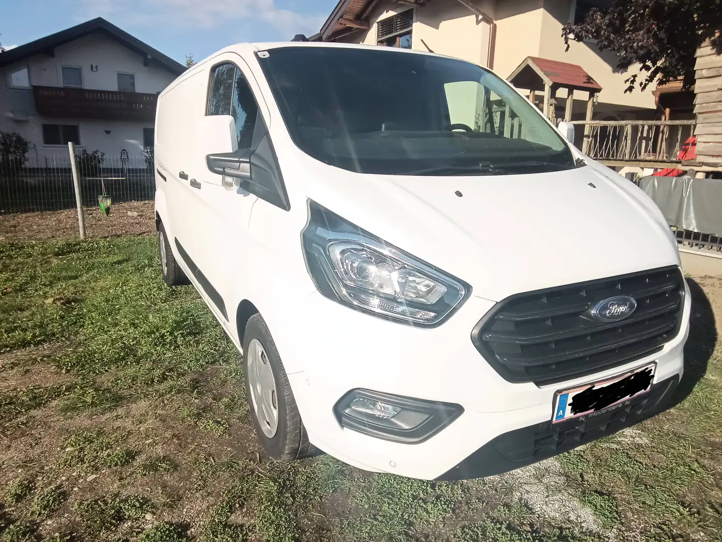 Ford Transit Custom Transit Custom Variobus 2,0 TDCI L2H1 320 Trend Aut. Trend Weiß - 2