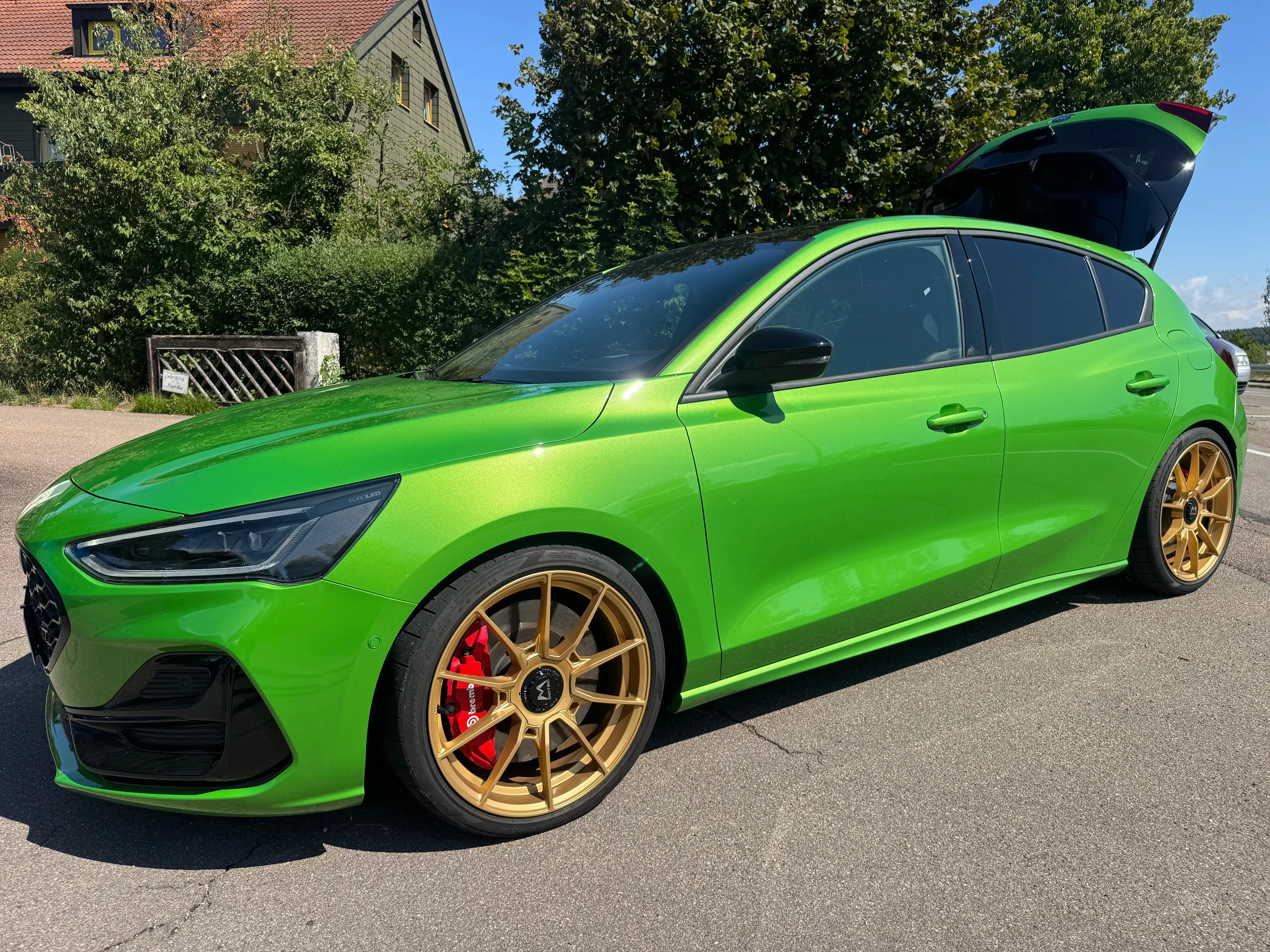 Ford Focus ST X — photo 4