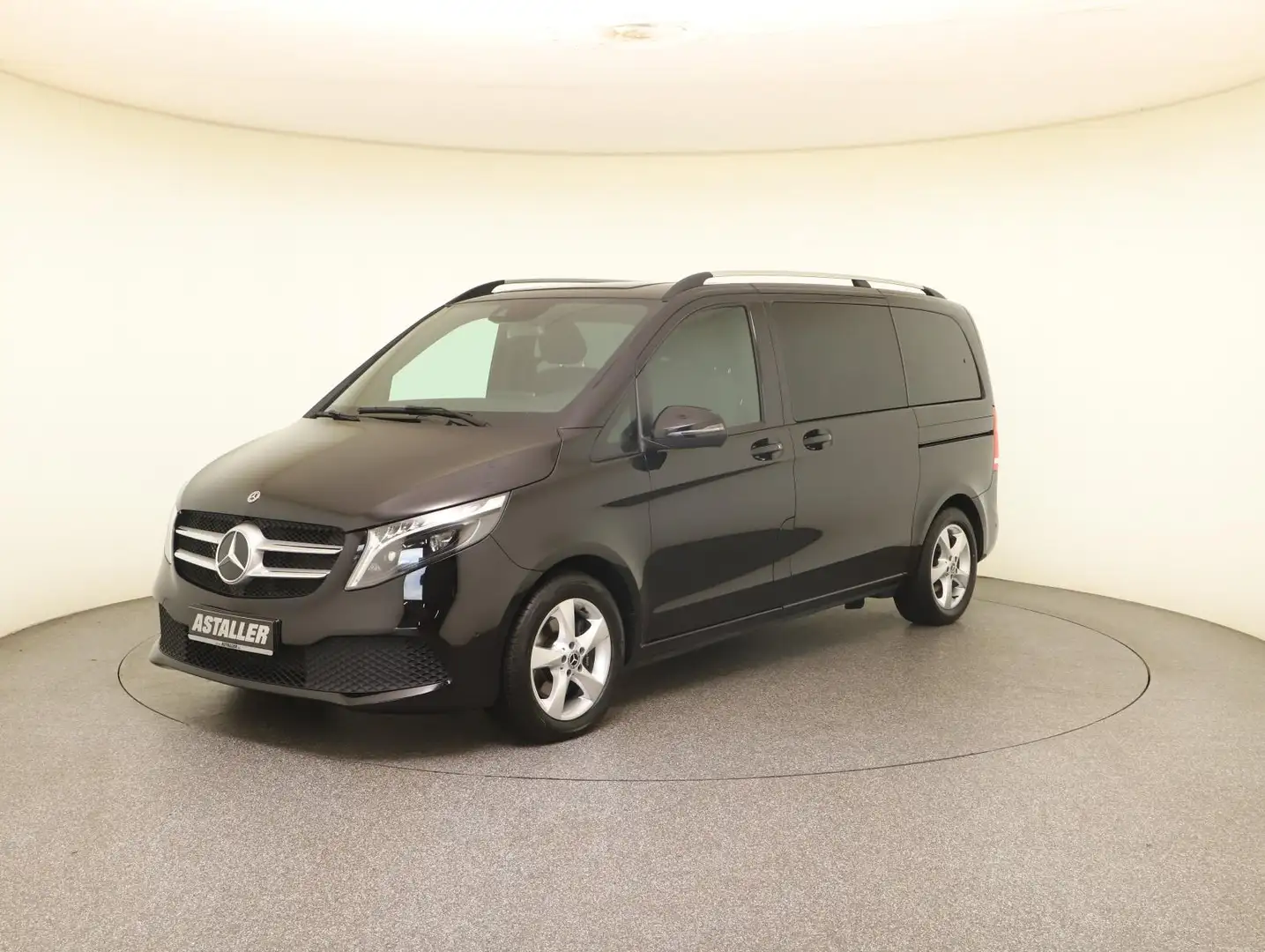 Mercedes-Benz V 250 d Edition Kompakt L1 Sportpak+Tisch+Distro Noir - 2