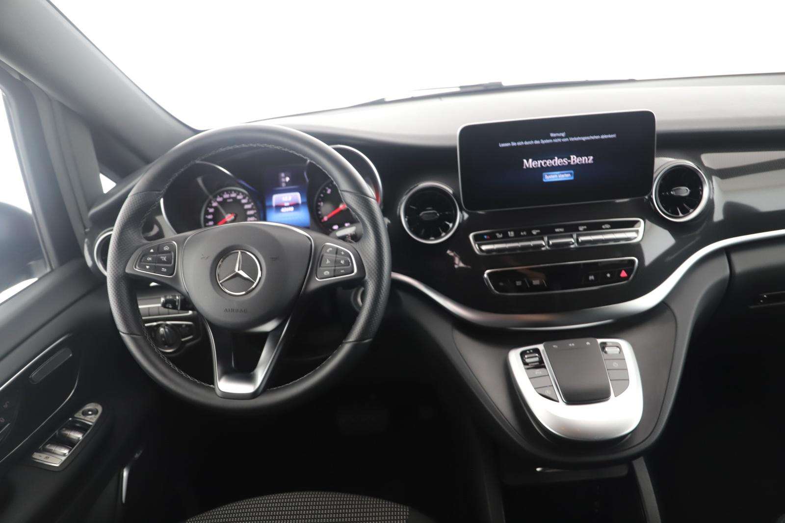 Mercedes-Benz V 250