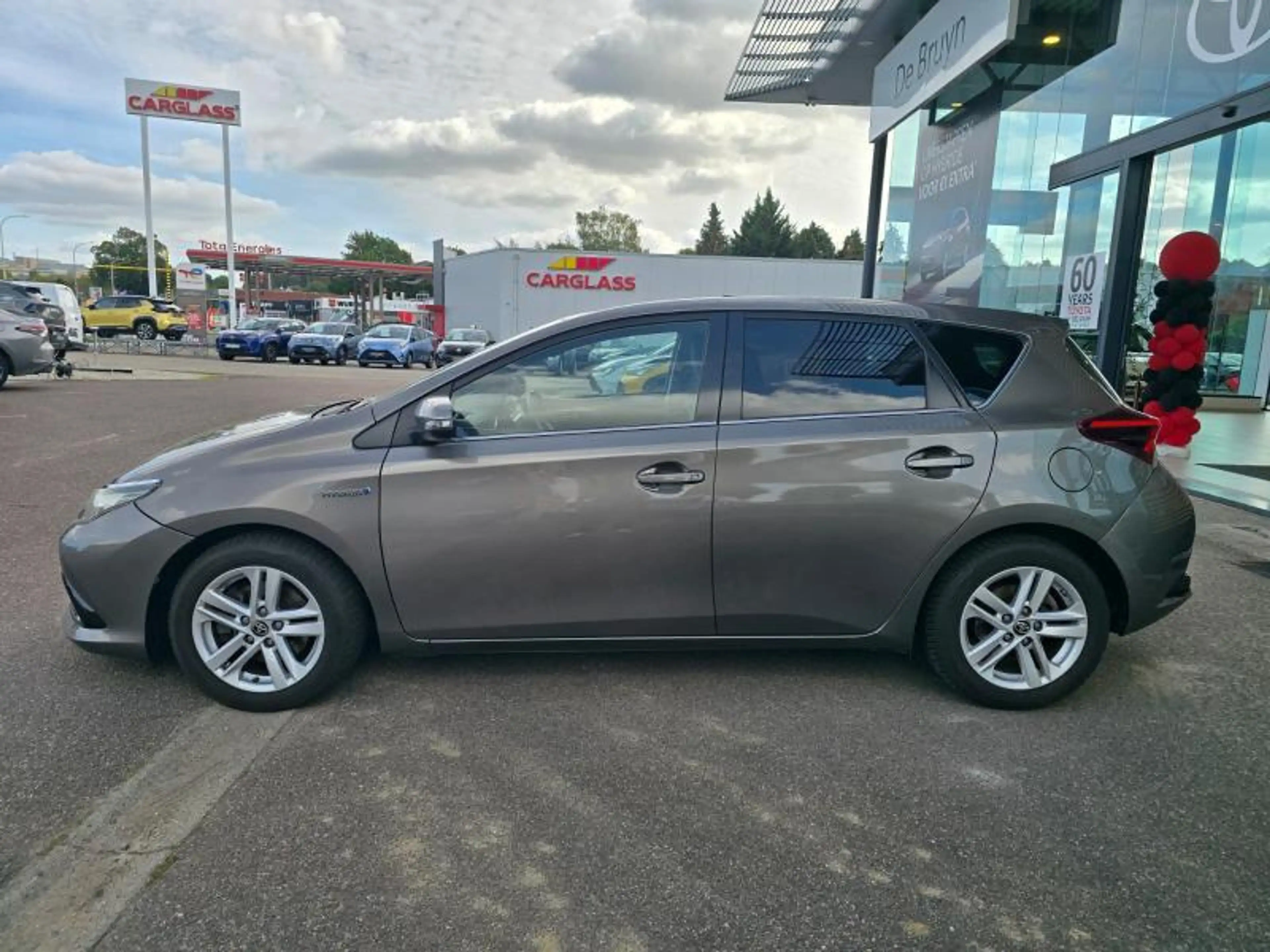 Toyota Auris Comfort & Pack 50+ — photo 8