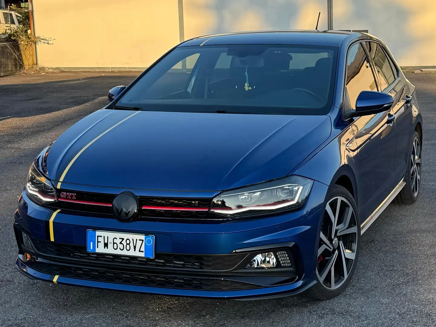 Volkswagen Polo GTI Polo 5p 2.0 tsi GTI 200cv dsg Blu/Azzurro - 2