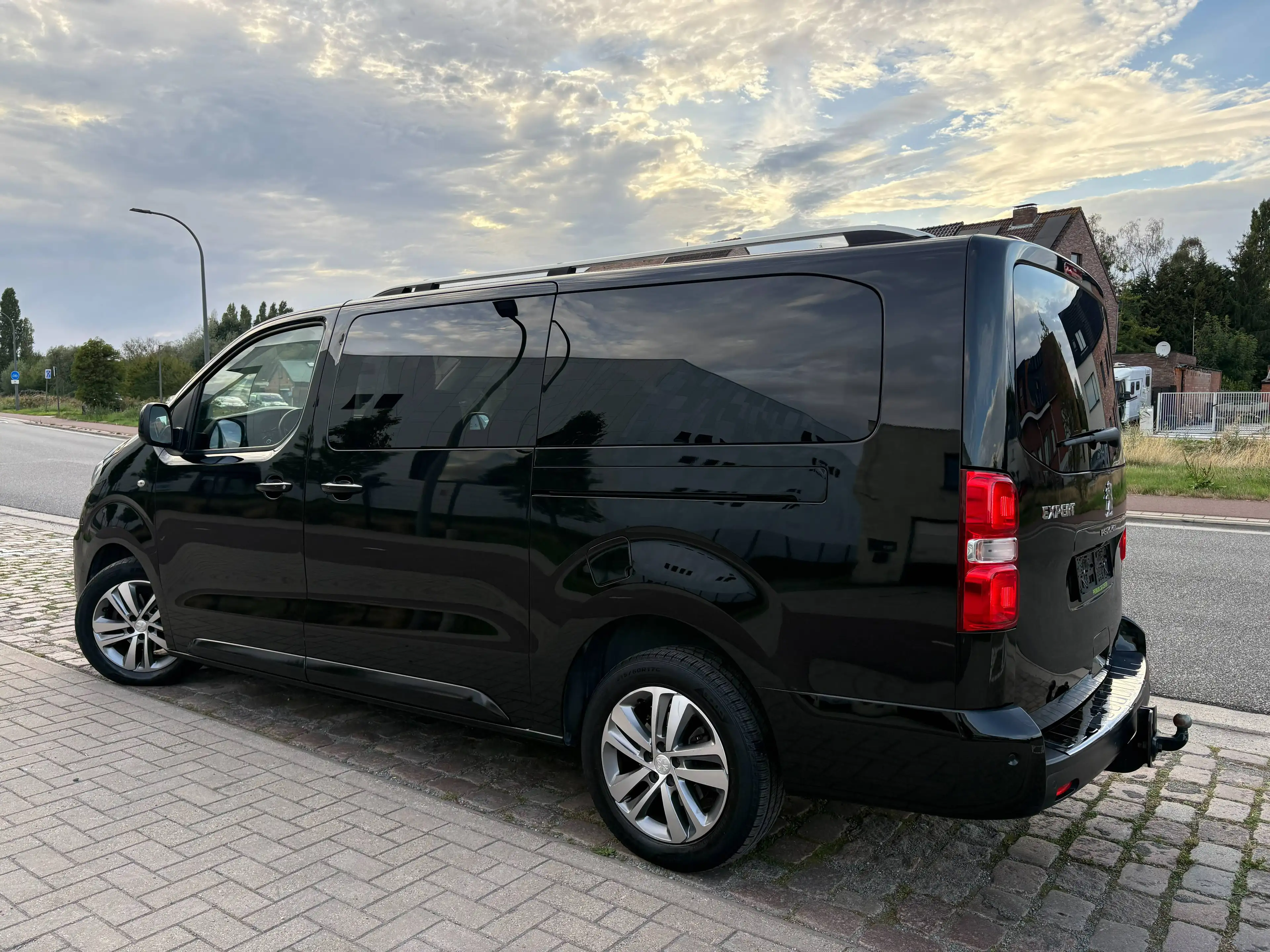 Peugeot Expert Expert 2.0 BlueHDi L3 Long / dubbele Cabine / Automaat / Propere staat / 177 PK / — photo 4