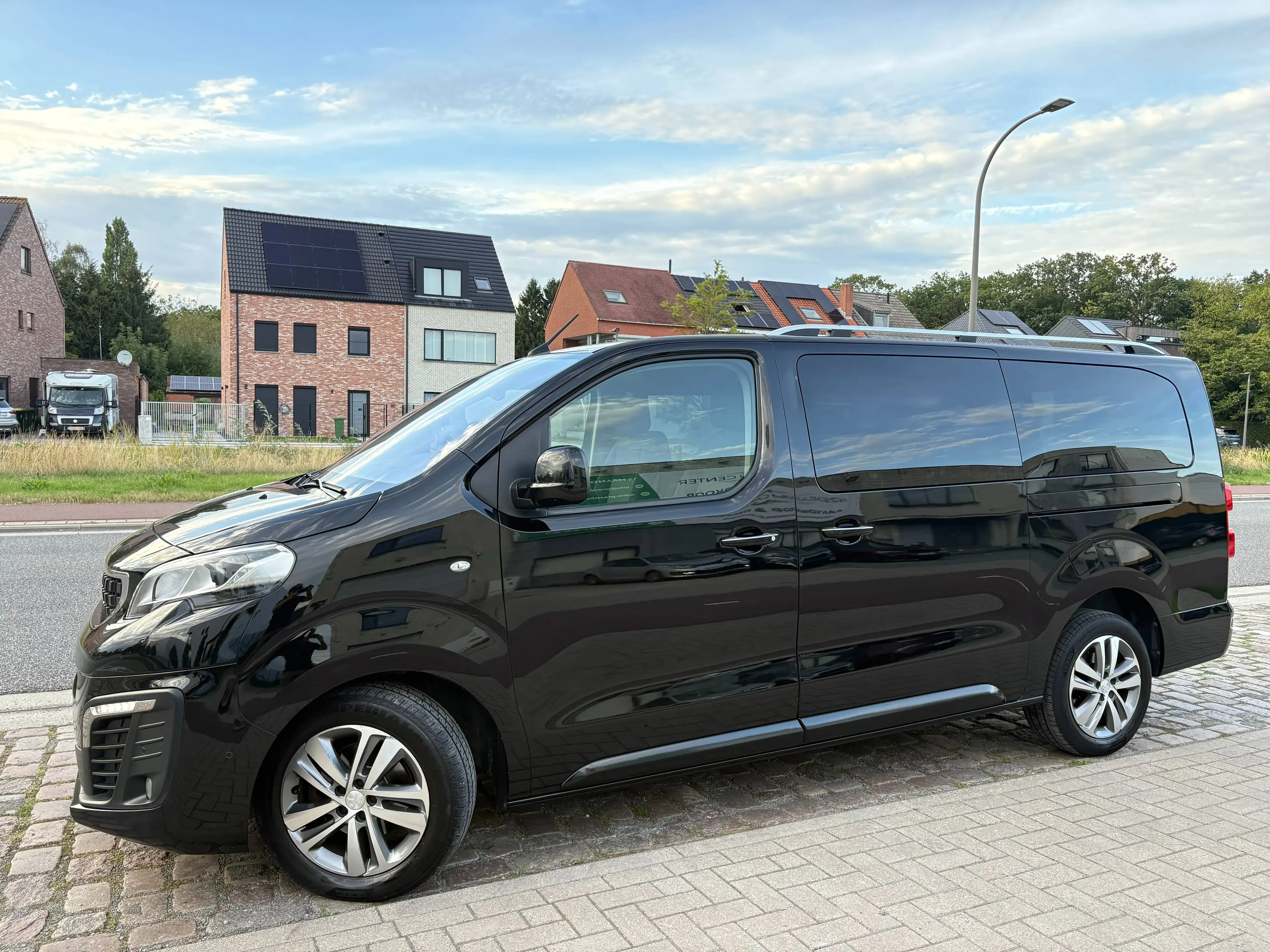 Peugeot Expert Expert 2.0 BlueHDi L3 Long / dubbele Cabine / Automaat / Propere staat / 177 PK / — photo 2