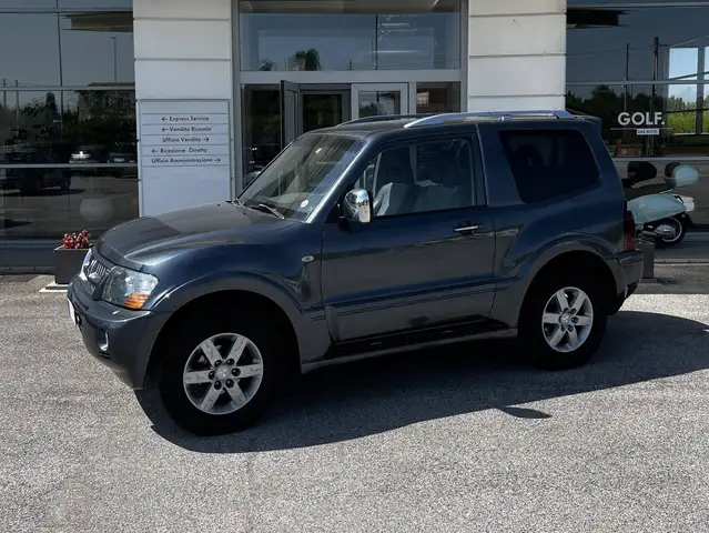 Mitsubishi Pajero Pajero III 2000 3p 3.2 tdi 16v di-d Intense auto