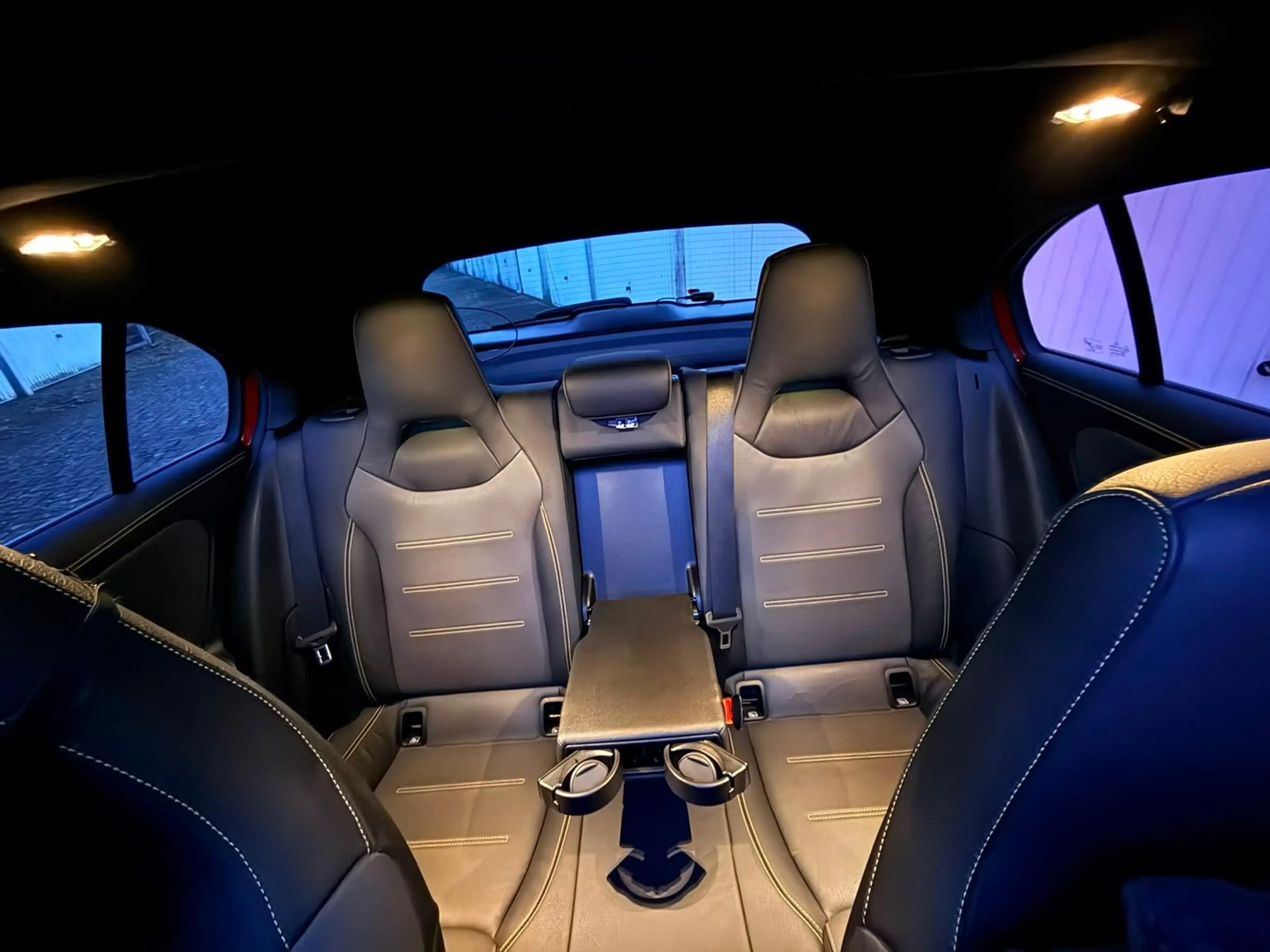 Mercedes-Benz A 45 AMG A 45 S  AMG|Pano|Hud|Aerodynamic|Led|360°Kamera| — photo 11