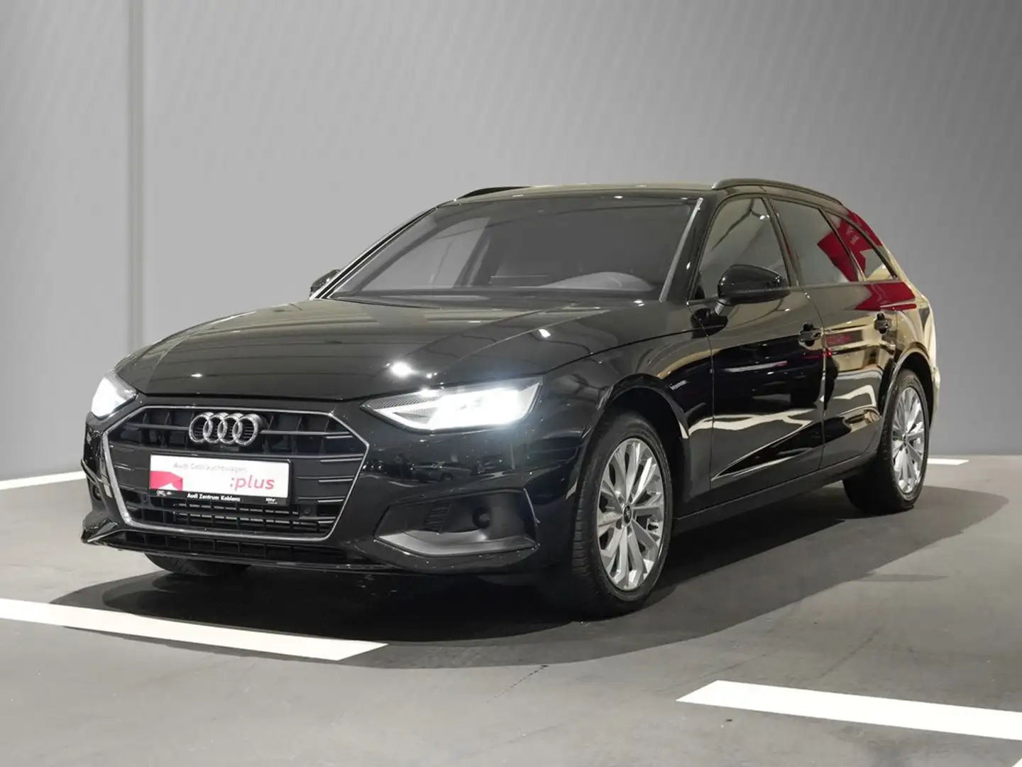 Audi A4 Avant 35 TFSI Navi TopView Business Schwarz - 2