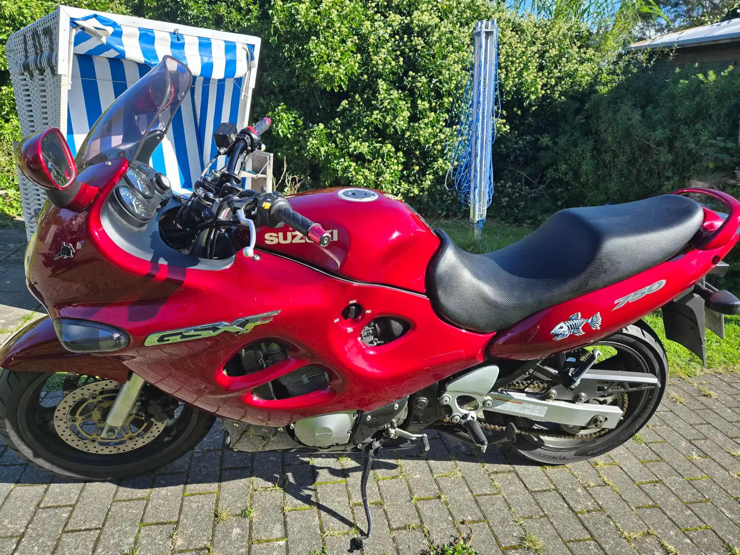 Suzuki GSX 750 GSX 750 F Rot - 2