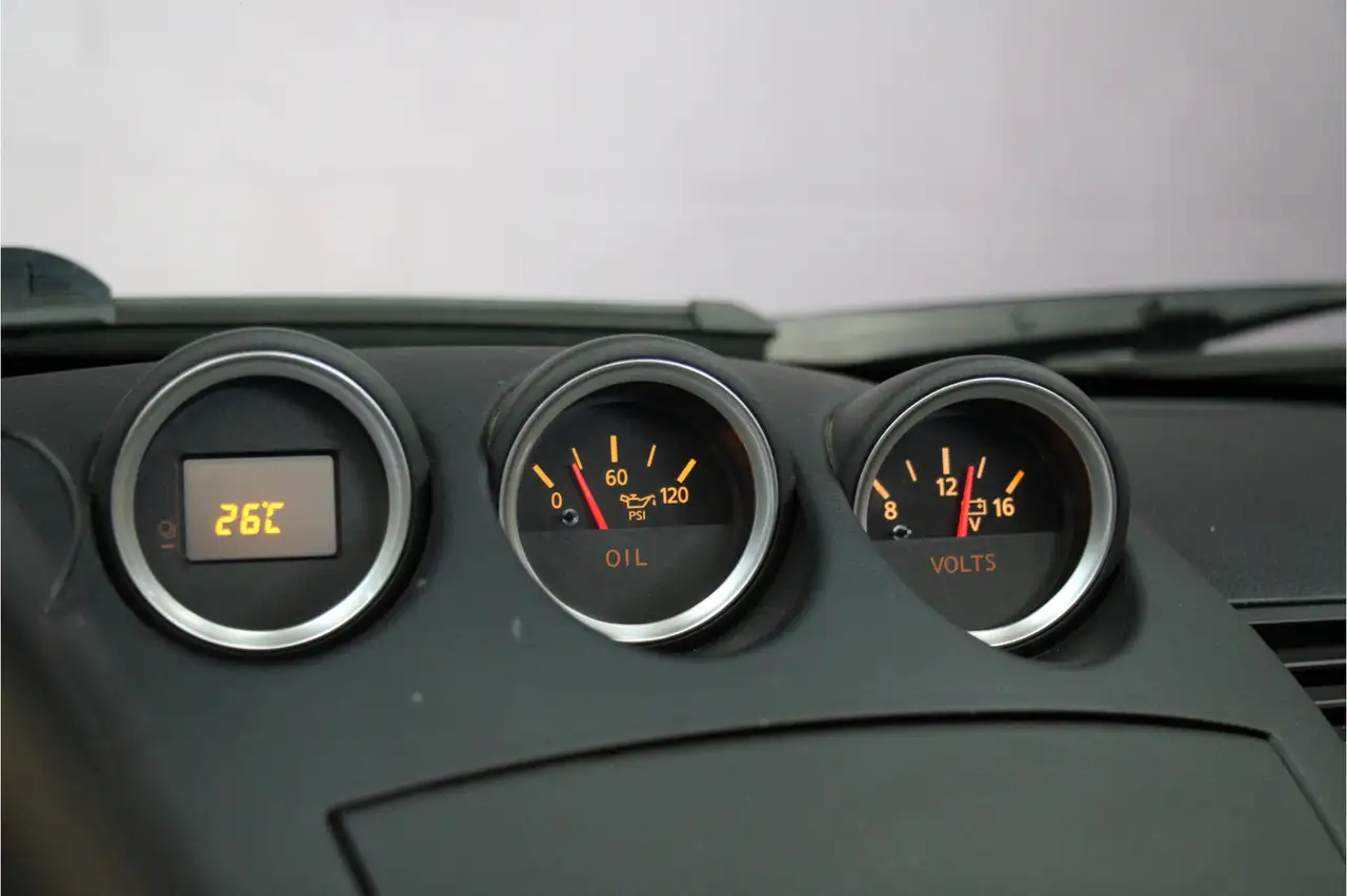 NISSAN 350Z ROADSTER - 3.5 V6 281 ch - 117 522KMS - CUIR - TOIT OUVRANT
