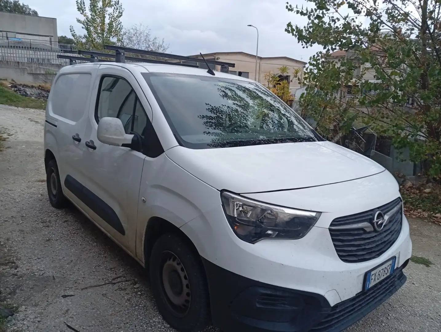 Opel Combo Bianco - 1