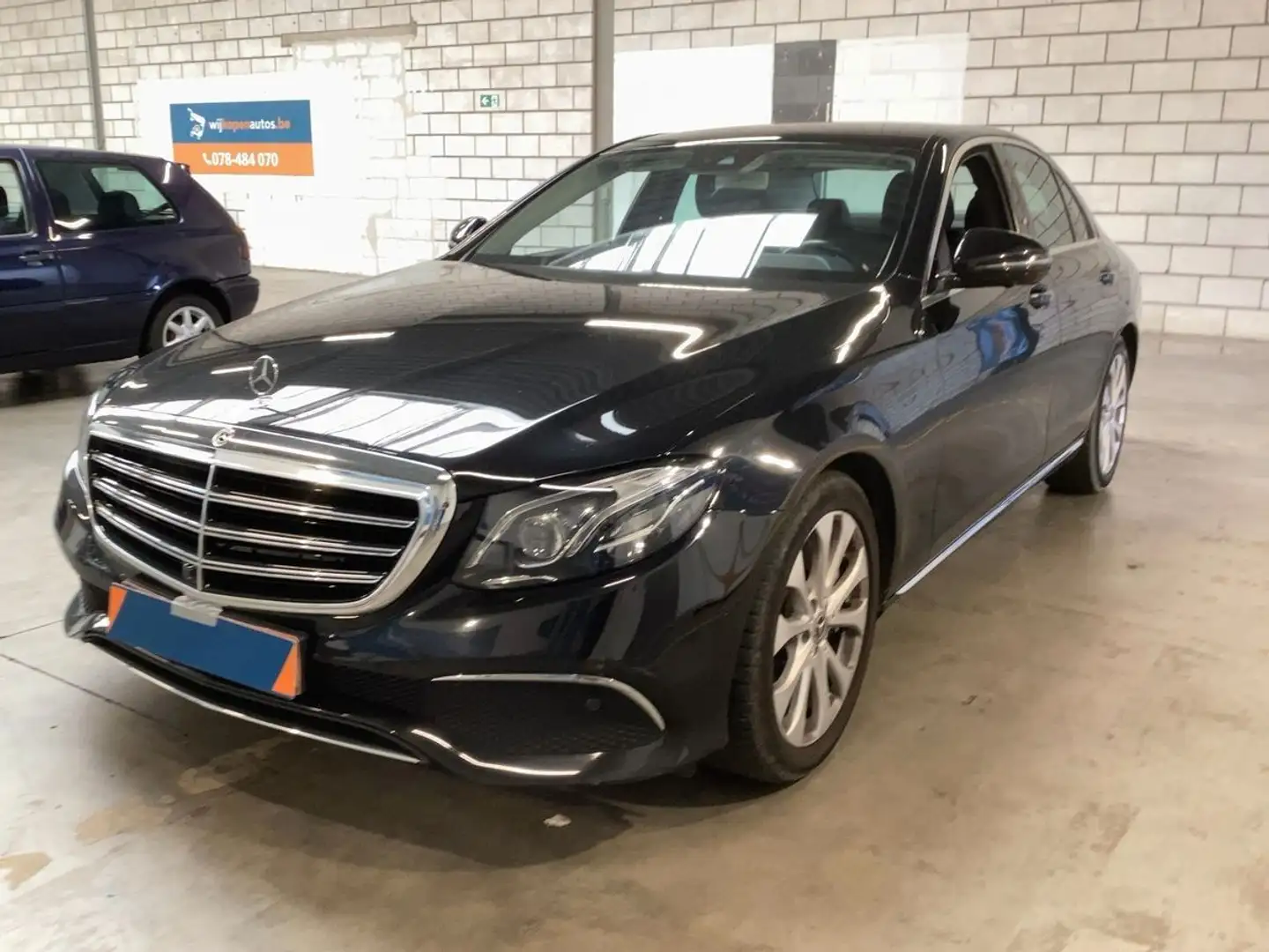 Mercedes-Benz E 400 4Matic Exclusive/Multibeam Schwarz - 1
