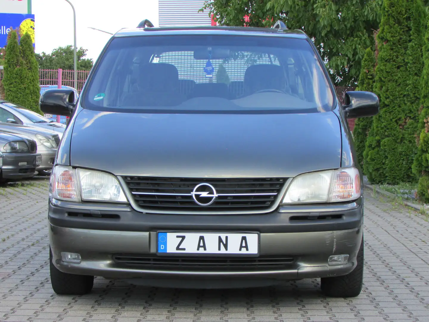 Opel Sintra 2.2 16V GLS 7 Sitzer Grau - 2