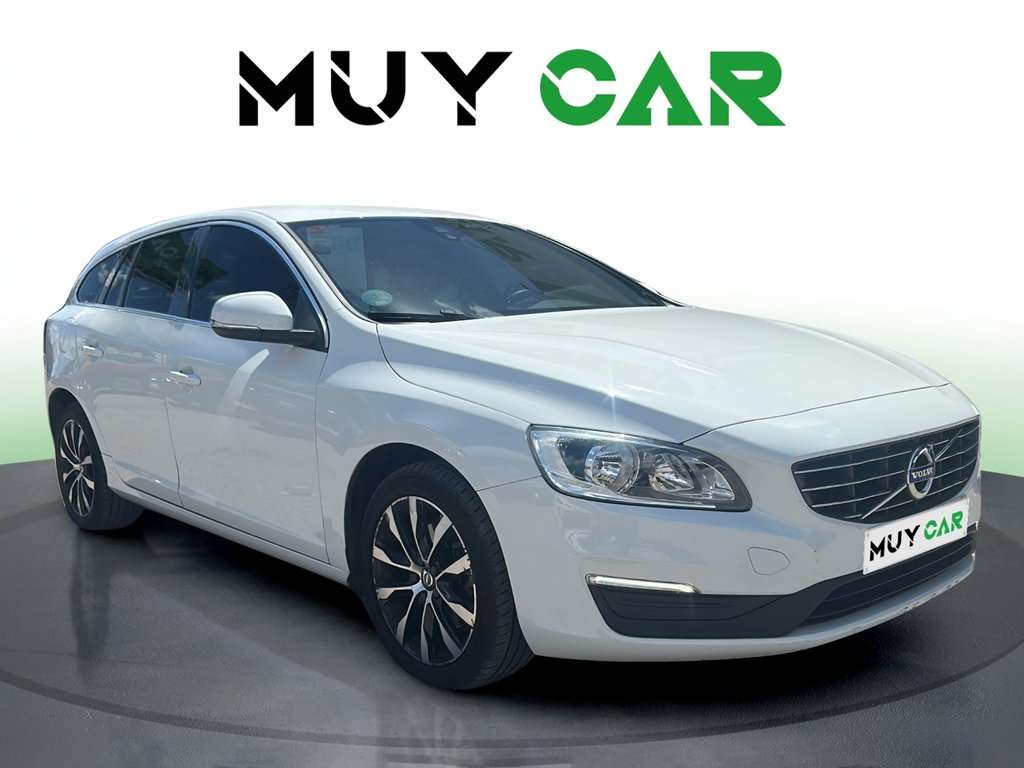 Volvo V60 D3 Momentum Aut. 150 - foto 1