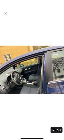 Imagine Toyota Auris 1.33 VVT-i