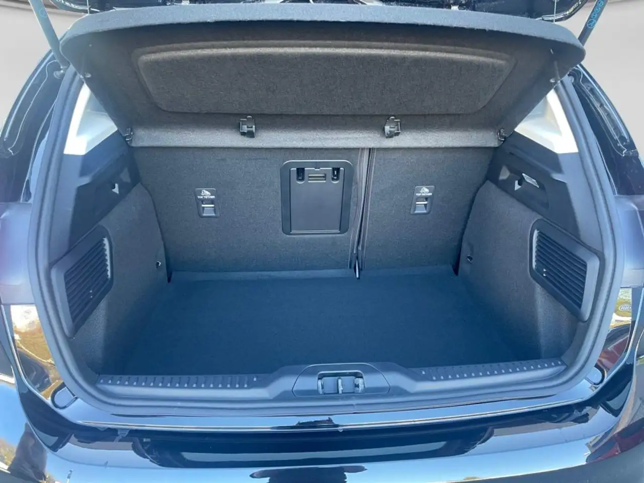 Ford Focus 1.0 MHEV TITANIUM X *WinterPk*Ergo* 7