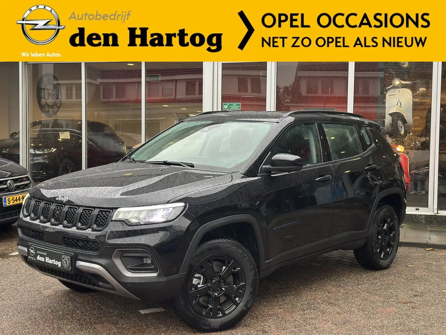Jeep Compass 4xe 240 Plug-in Hybrid Electric Overland Stoel Stu Zwart - 1