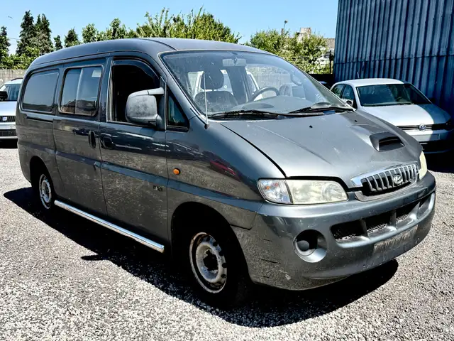 Hyundai H-1 H200 - 2.5 Turbo CRDi - 6 PLACES - Comfort