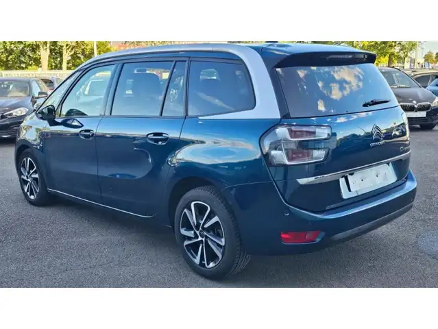 Citroen Grand C4 Spacetourer view 21