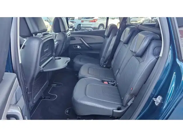 Citroen Grand C4 Spacetourer view 25