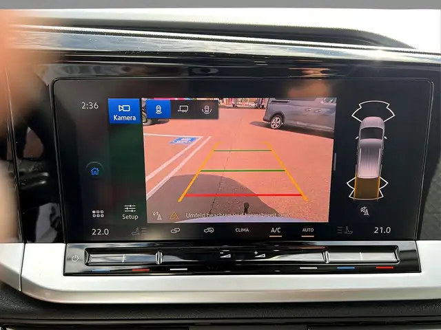 Ford Grand Tourneo Connect view 14