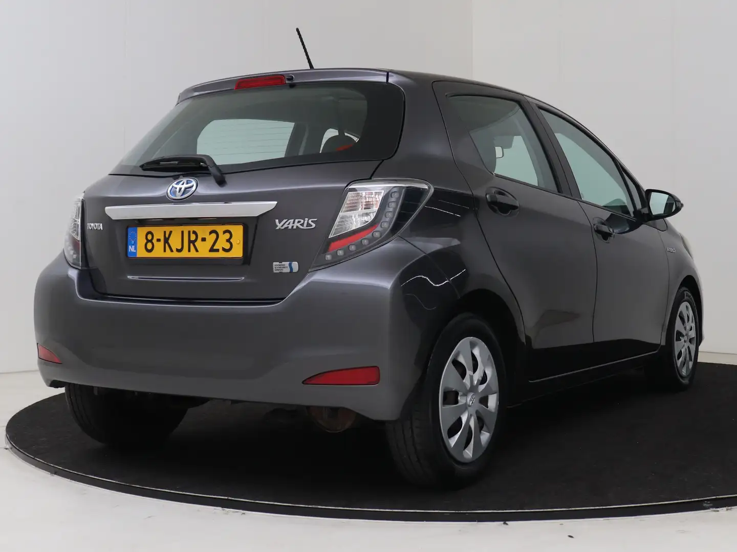 Toyota Yaris 1.5 Full Hybrid Aspiration I Navigatie I Climate C Gris - 2