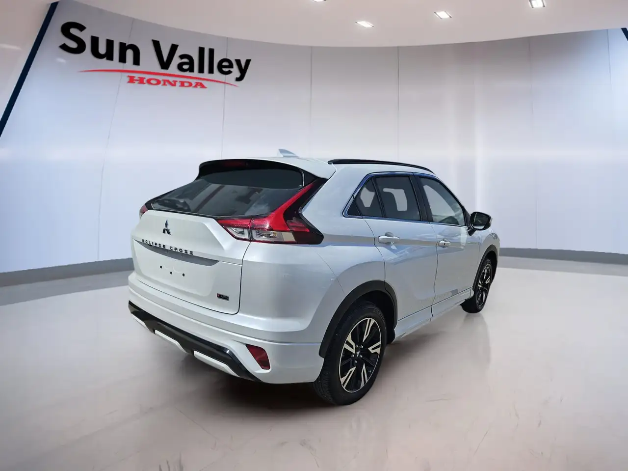 Mitsubishi Eclipse Cross снимка Mitsubishi Eclipse Cross